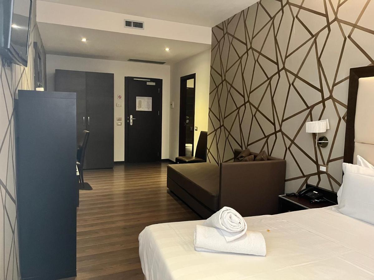 Catone District Hotel روما المظهر الخارجي الصورة